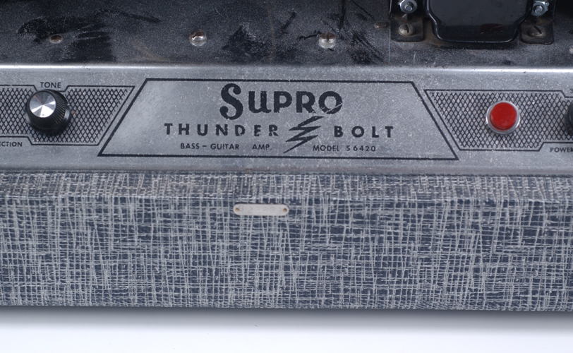 Thunderbolt Bass-Guitar Amp Model S6420 Guitars | Fretted